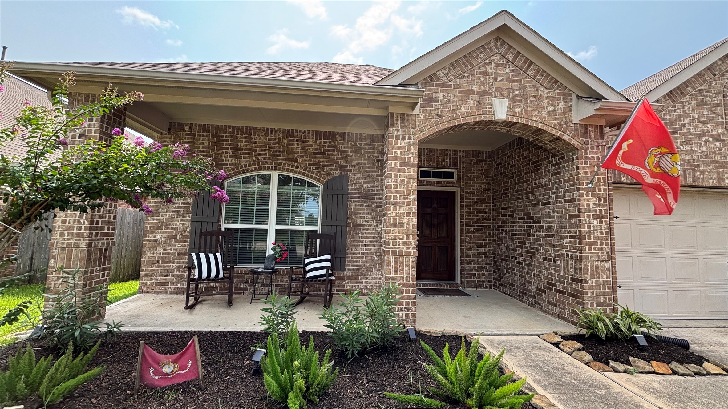 9810 Shimmering Lakes Drive Rosharon, TX 77583 - Photo 3 of 43