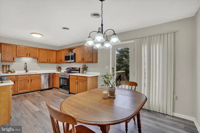 $215,000 | 1606 Condor Lane, Dover, PA 17315