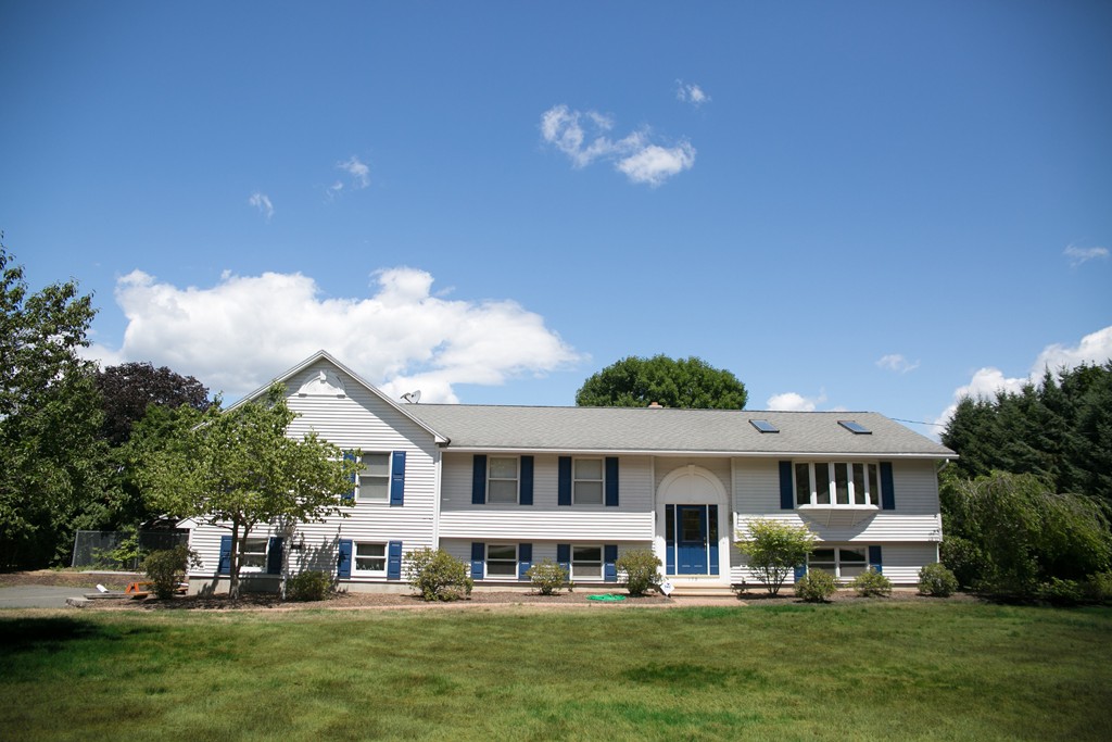 178 Bay Road Hadley, MA 01035 - Photo 2 of 30 Gallery Image 2