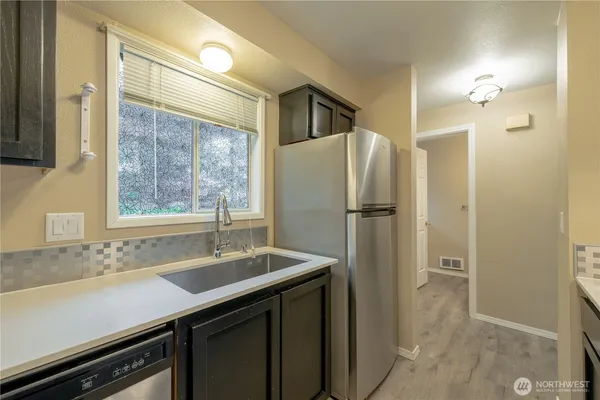 $369,000 | 18910 Bothell Everett Highway, Unit N2, Bothell, WA 98012