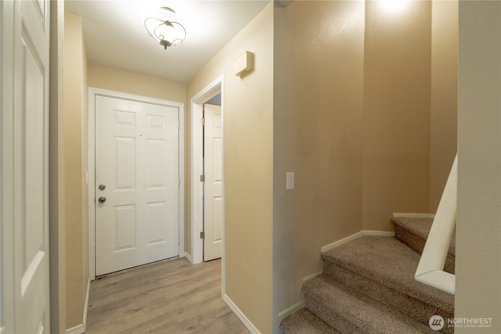 18910 Bothell Everett Highway, Unit N2 Bothell, WA 98012 - Photo 13 of 40