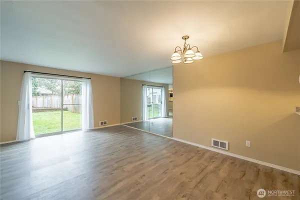 $369,000 | 18910 Bothell Everett Highway, Unit N2, Bothell, WA 98012
