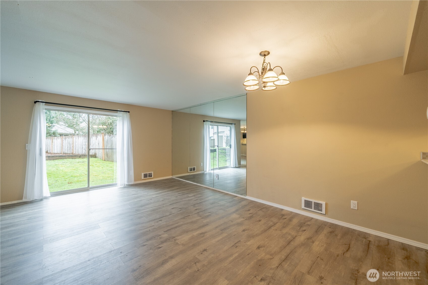 18910 Bothell Everett Highway, Unit N2 Bothell, WA 98012 - Photo 14 of 40