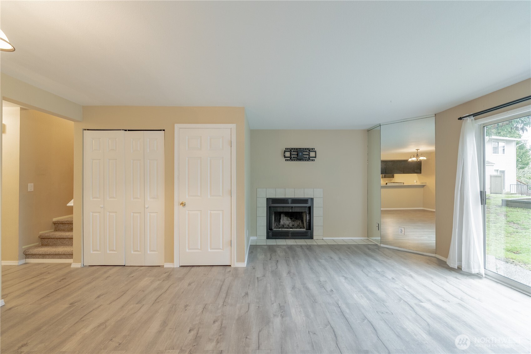 18910 Bothell Everett Highway, Unit N2 Bothell, WA 98012 - Photo 15 of 40