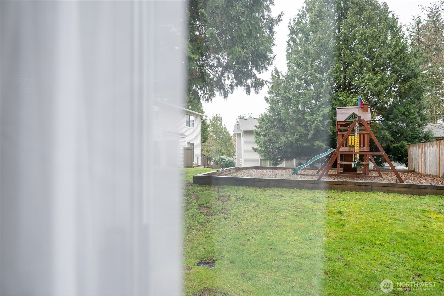 18910 Bothell Everett Highway, Unit N2 Bothell, WA 98012 - Photo 33 of 40