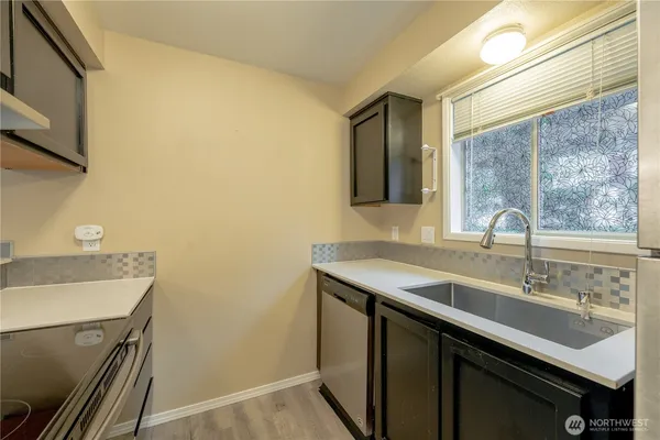 $369,000 | 18910 Bothell Everett Highway, Unit N2, Bothell, WA 98012