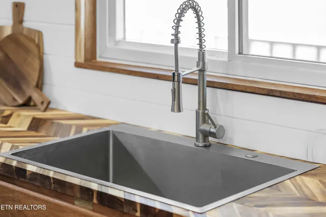 $395,000 | 8635 Widener Road, Knoxville, TN 37920