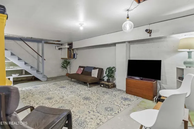 $395,000 | 8635 Widener Road, Knoxville, TN 37920