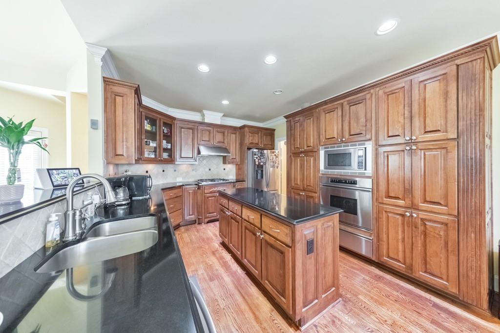 930 Old Tucker Road Stone Mountain, GA 30087 - Photo 17 of 66