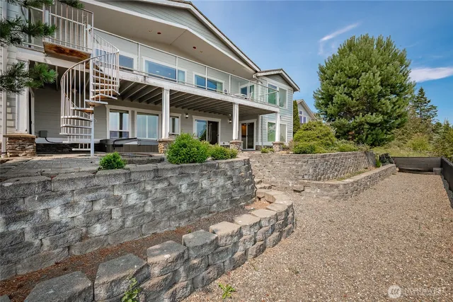 $944,900 | 8118 Comox Road, Blaine, WA 98230