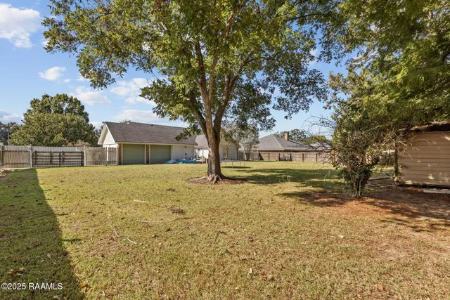 $320,000 | 313 Crossbow Drive, New Iberia, LA 70563