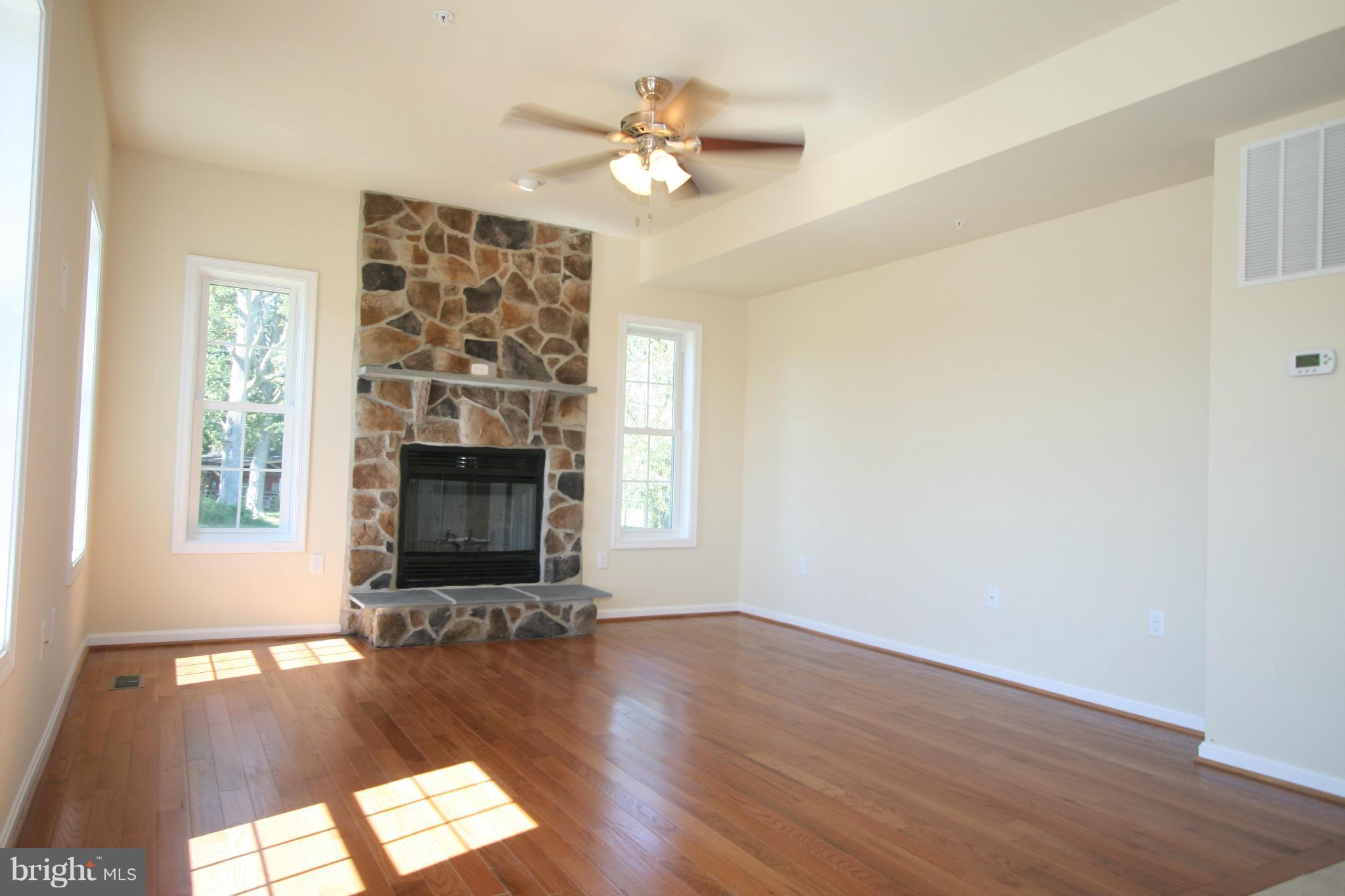 12438 Renner Road Keymar, MD 21757 - Photo 8 of 29 Family Room