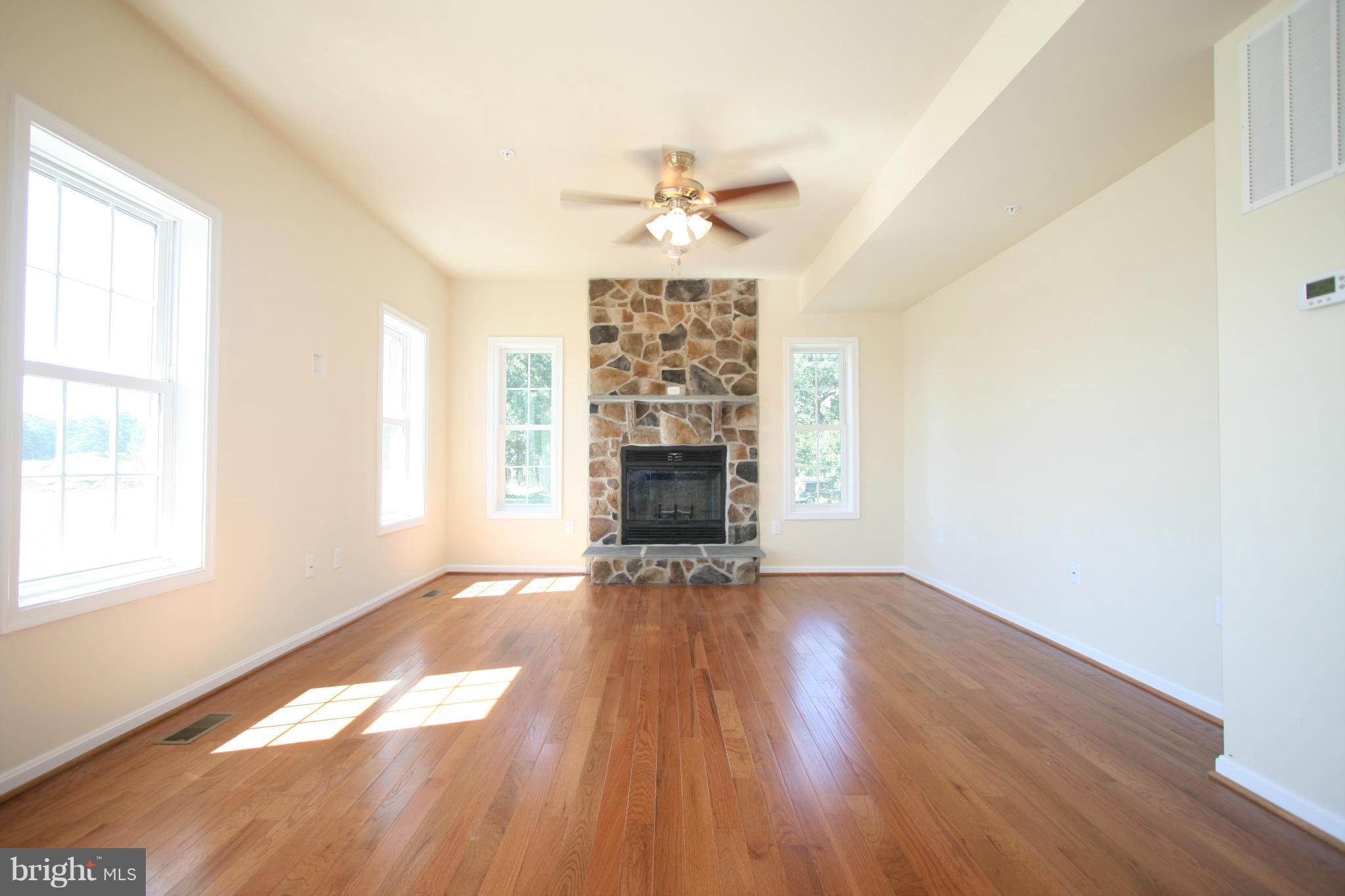12438 Renner Road Keymar, MD 21757 - Photo 9 of 29 Family Room