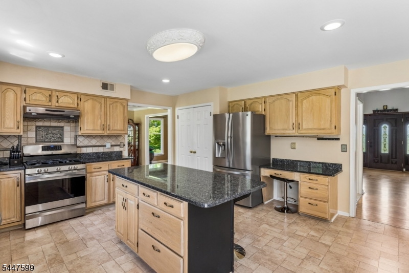 20 East Ridge Road Skillman, NJ 08558 - Photo 10 of 41