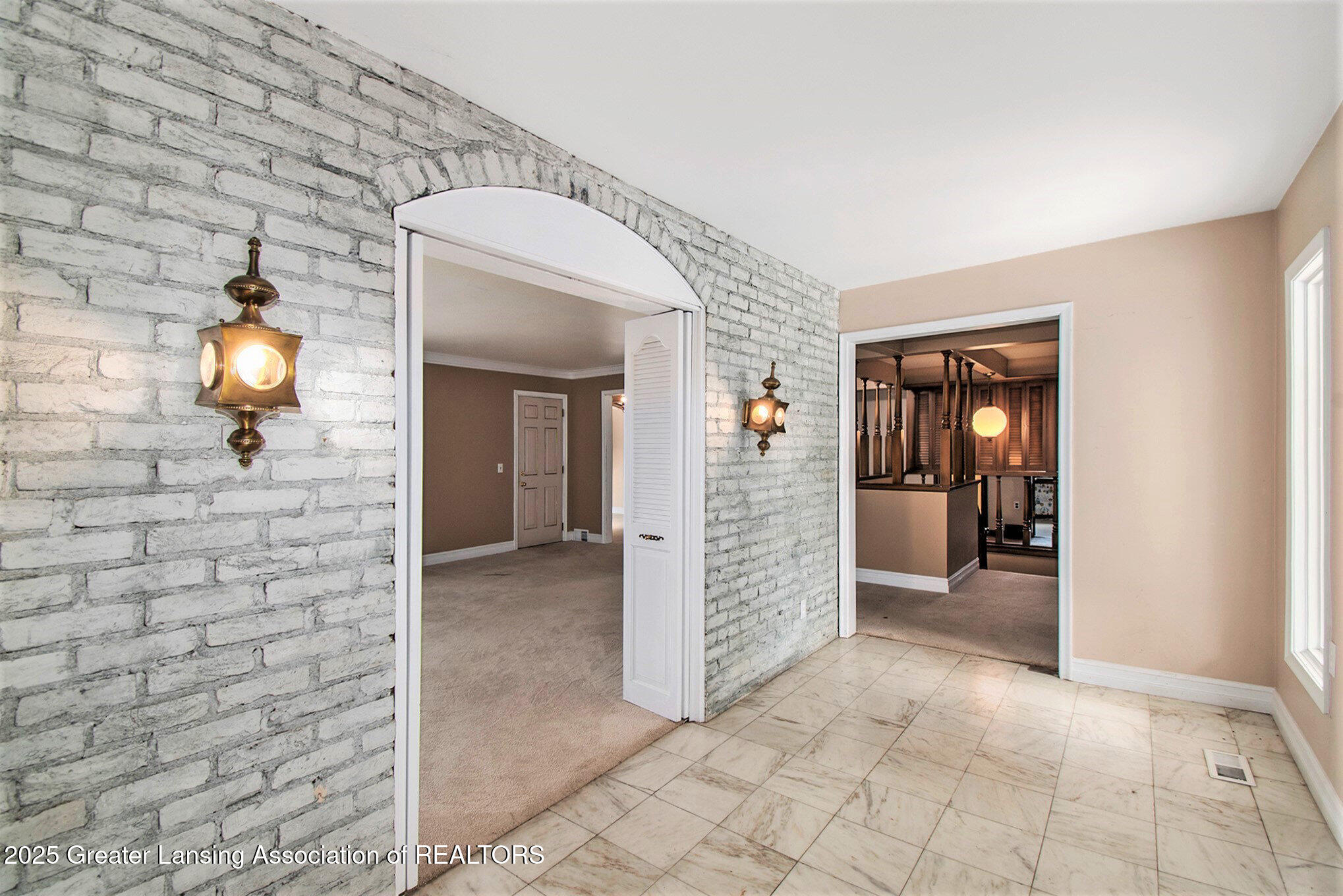 4227 Barton Road Lansing, MI 48917 - Photo 3 of 44 _ndp5243_974