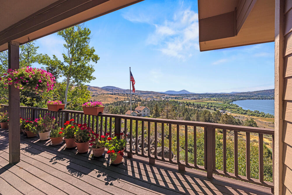 4865 Sunset Ridge Road Klamath Falls, OR 97601 - Photo 32 of 33 4865SunsetRidgeRd-68