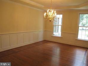 9421 Falls Road Potomac, MD 20854 - Photo 4 of 16 Dining Room