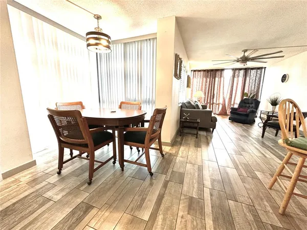 $2,450 | 500 North Osceola Avenue, Unit 502, Clearwater, FL 33755