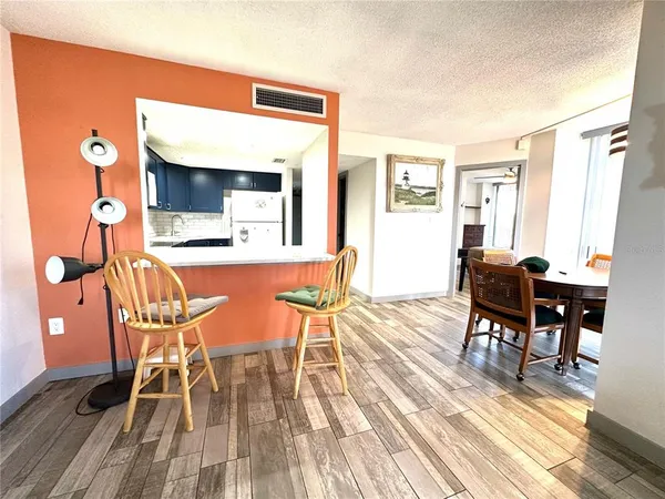$2,450 | 500 North Osceola Avenue, Unit 502, Clearwater, FL 33755