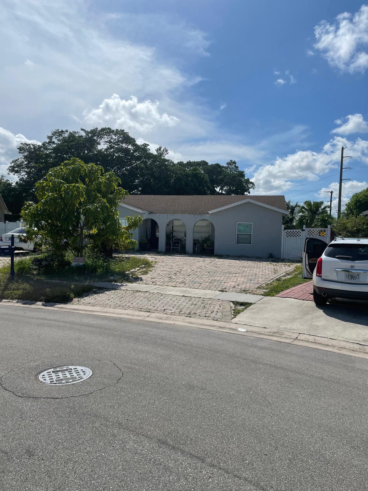 22035 Southwest 58th Avenue Boca Raton, FL 33428 - Photo 1 of 6 PHOTO-2026-06-10-16-19-28