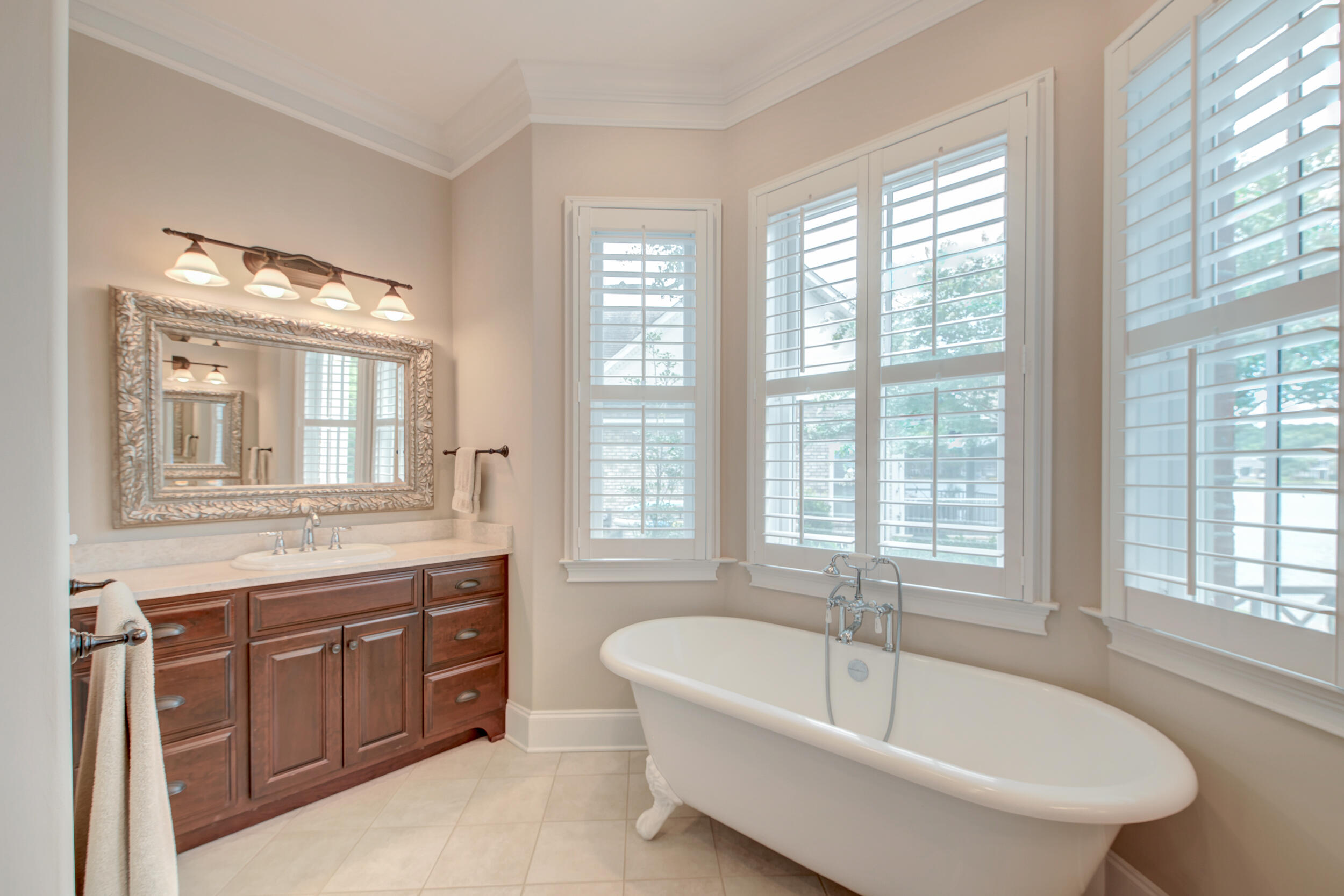 1375 Deep Water Drive Mount Pleasant, SC 29464 - Photo 31 of 91 DSC_8151_2_3_4_5