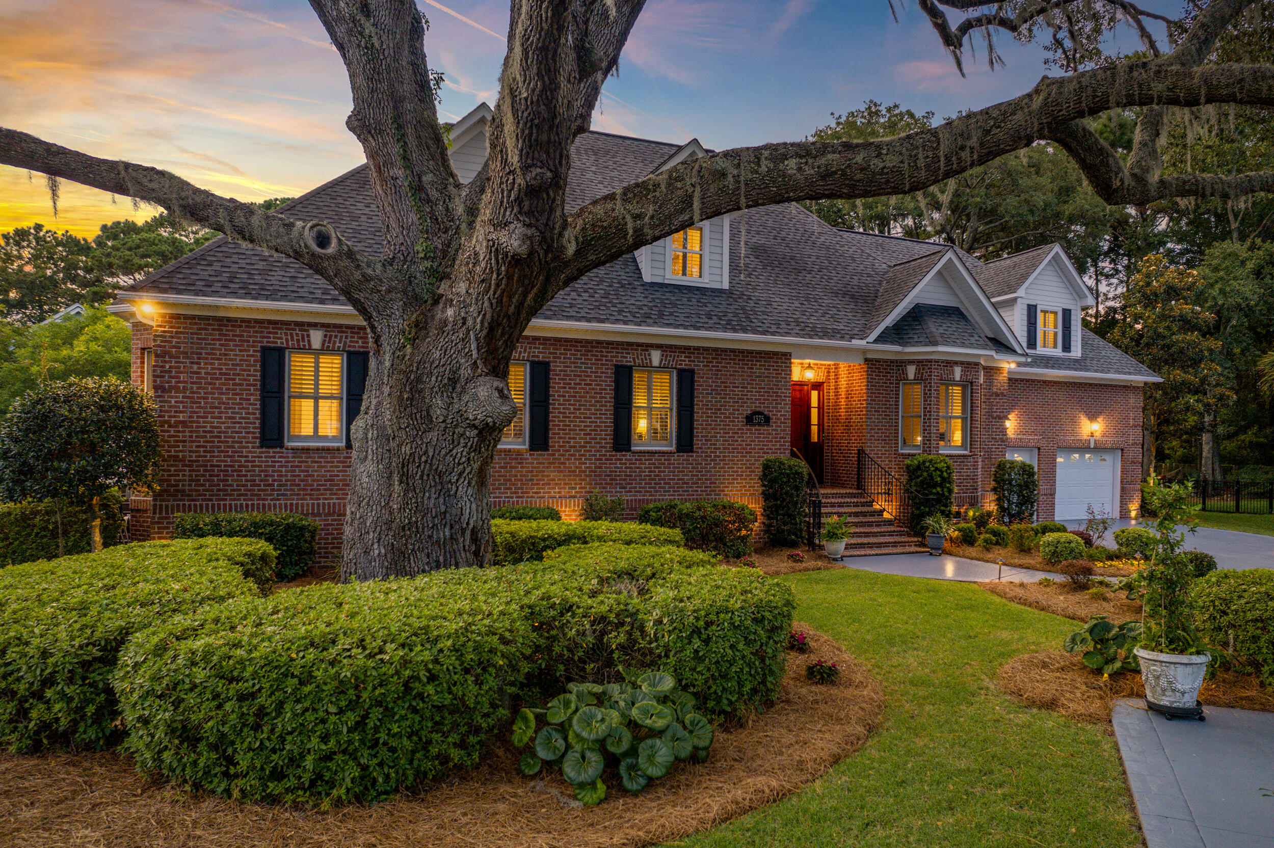 1375 Deep Water Drive Mount Pleasant, SC 29464 - Photo 9 of 91 DJI_0030-2-HDR-Edit