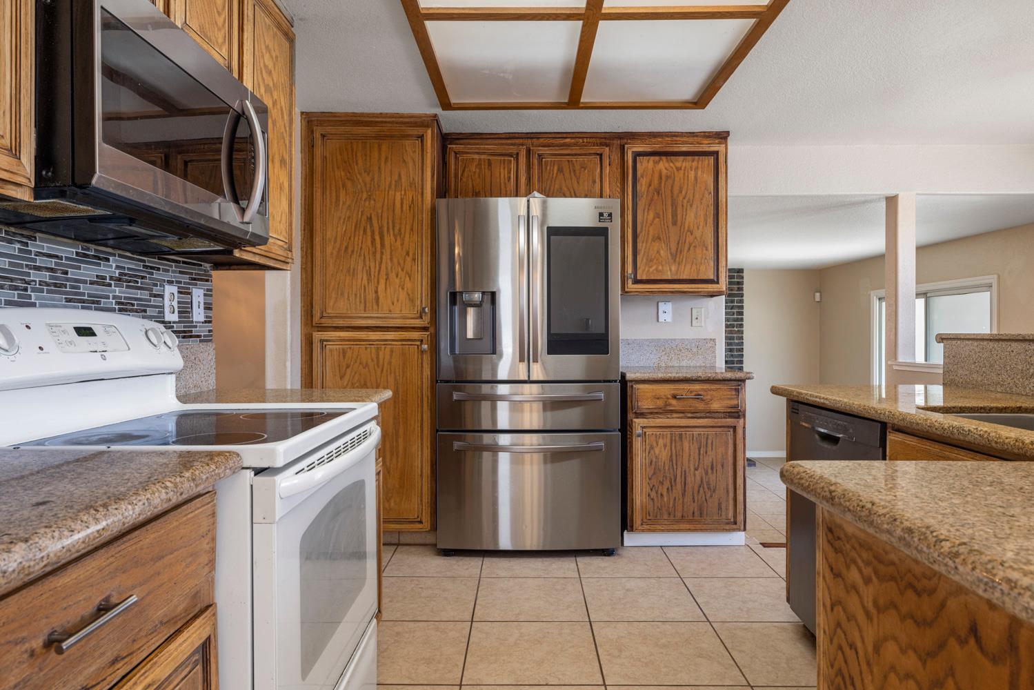748 Codington Way Modesto, CA 95357 - Photo 14 of 45