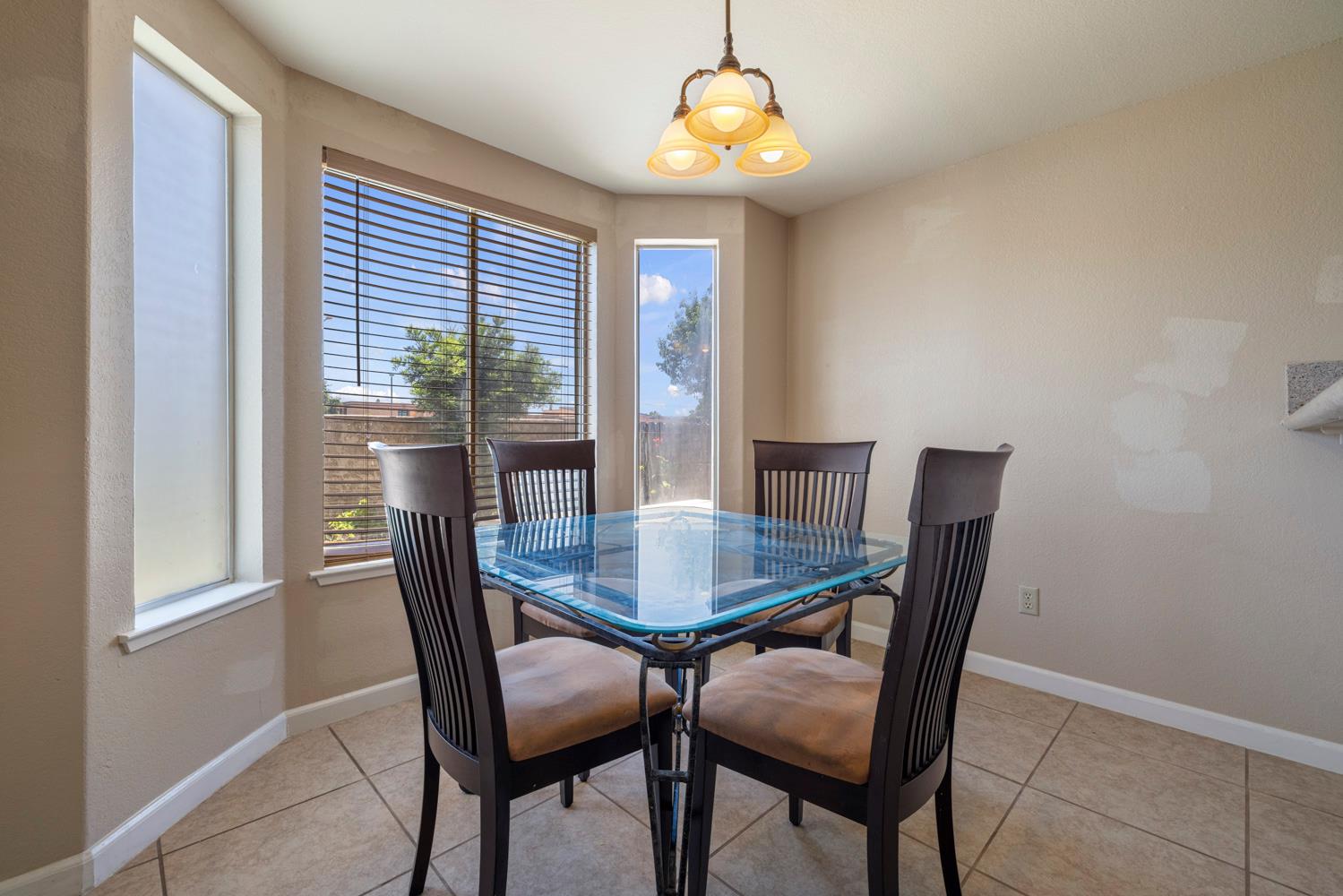 748 Codington Way Modesto, CA 95357 - Photo 15 of 45