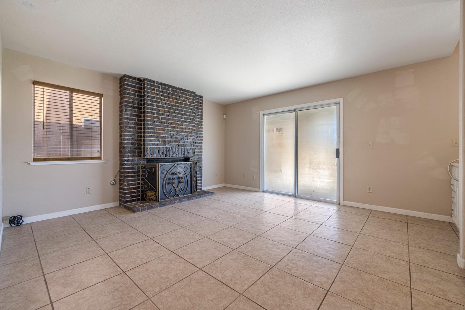 748 Codington Way Modesto, CA 95357 - Photo 16 of 45