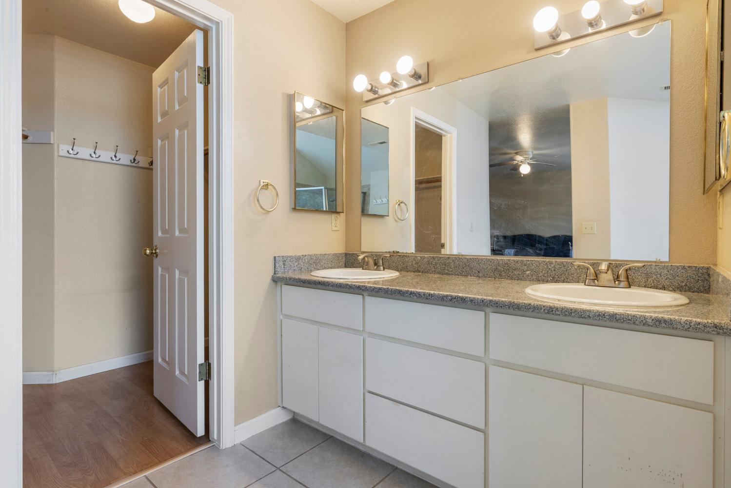748 Codington Way Modesto, CA 95357 - Photo 41 of 45