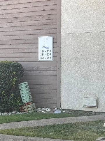 $800 | 6050 Melody Lane, Unit 259, Dallas, TX 75231