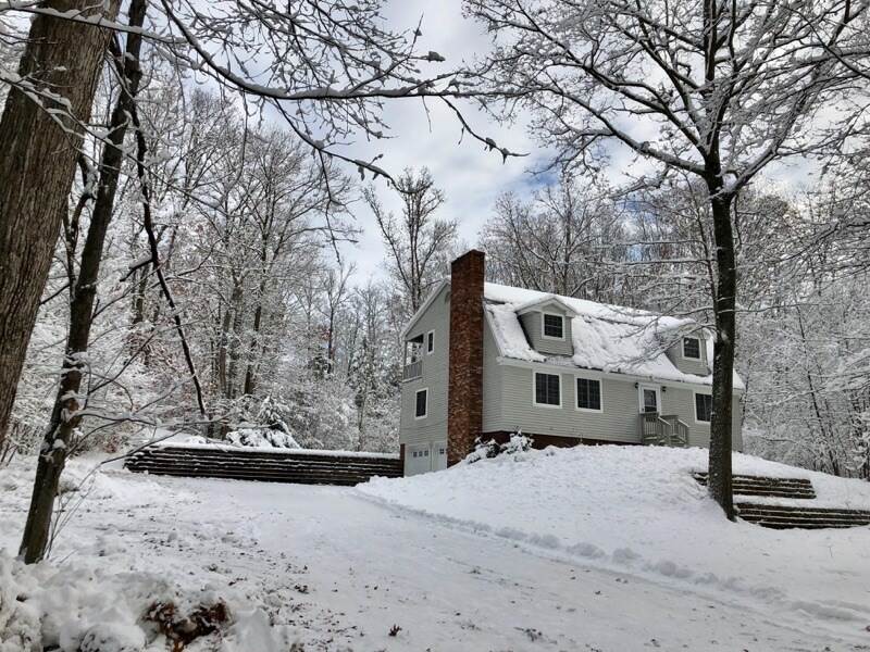 8 Westview Drive Rochester, NH 03867 - Photo 2 of 31