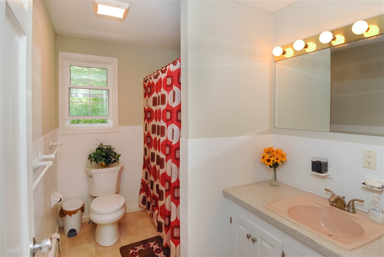 8 Westview Drive Rochester, NH 03867 - Photo 24 of 31