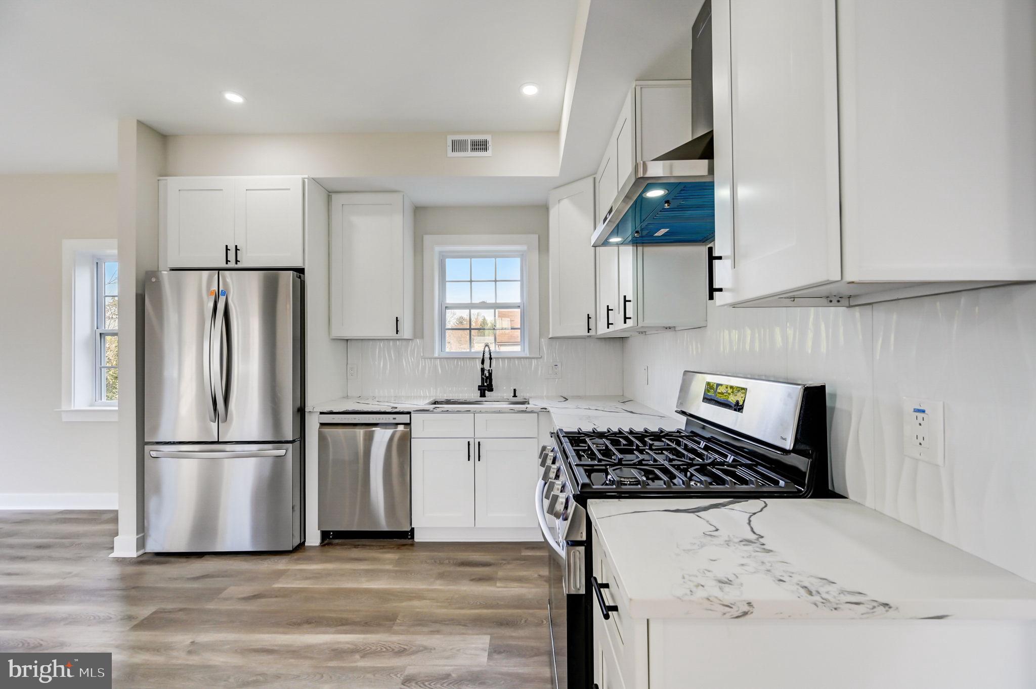 9412 Krewstown Road Philadelphia, PA 19115 - Photo 13 of 33