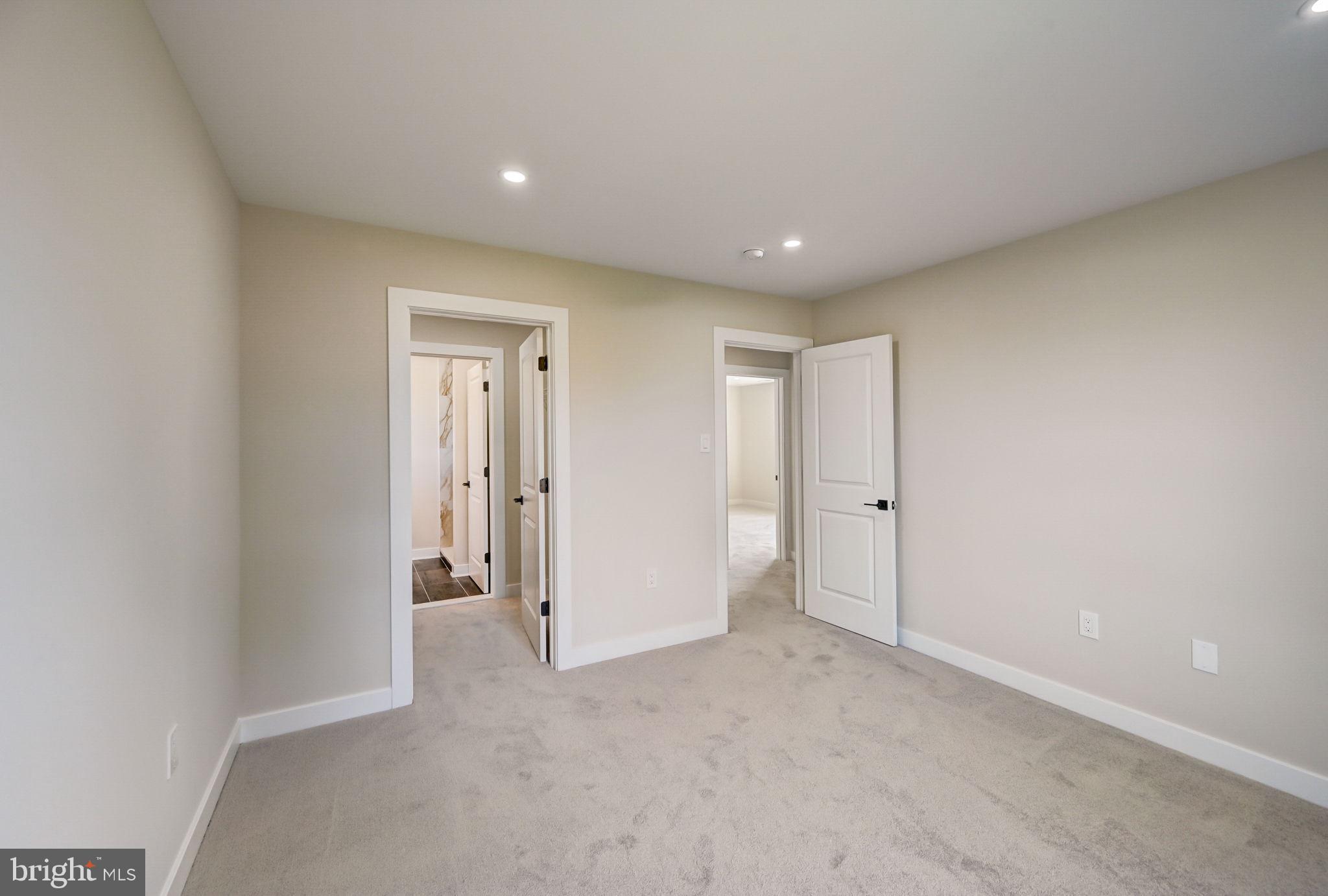 9412 Krewstown Road Philadelphia, PA 19115 - Photo 17 of 33