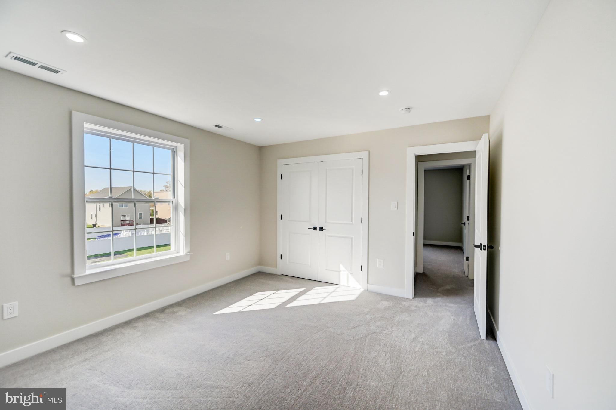 9412 Krewstown Road Philadelphia, PA 19115 - Photo 20 of 33