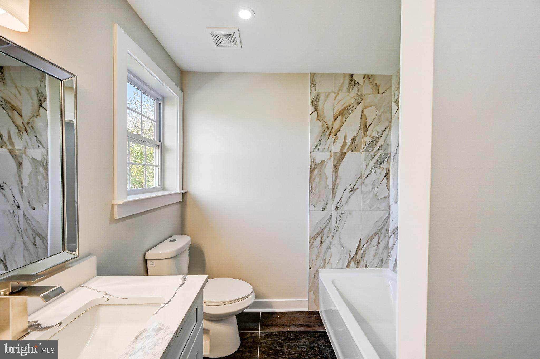 9412 Krewstown Road Philadelphia, PA 19115 - Photo 21 of 33