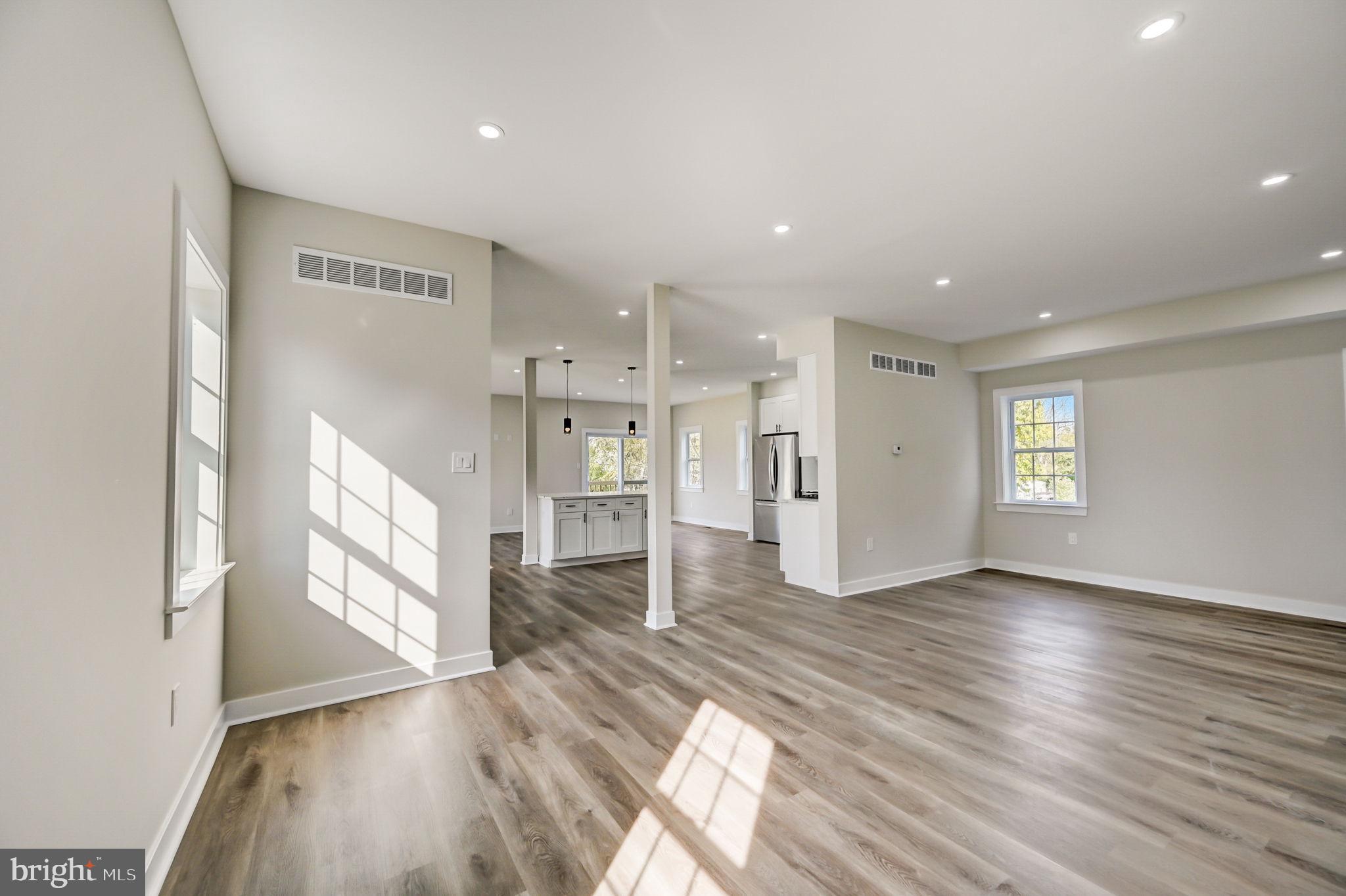 9412 Krewstown Road Philadelphia, PA 19115 - Photo 8 of 33