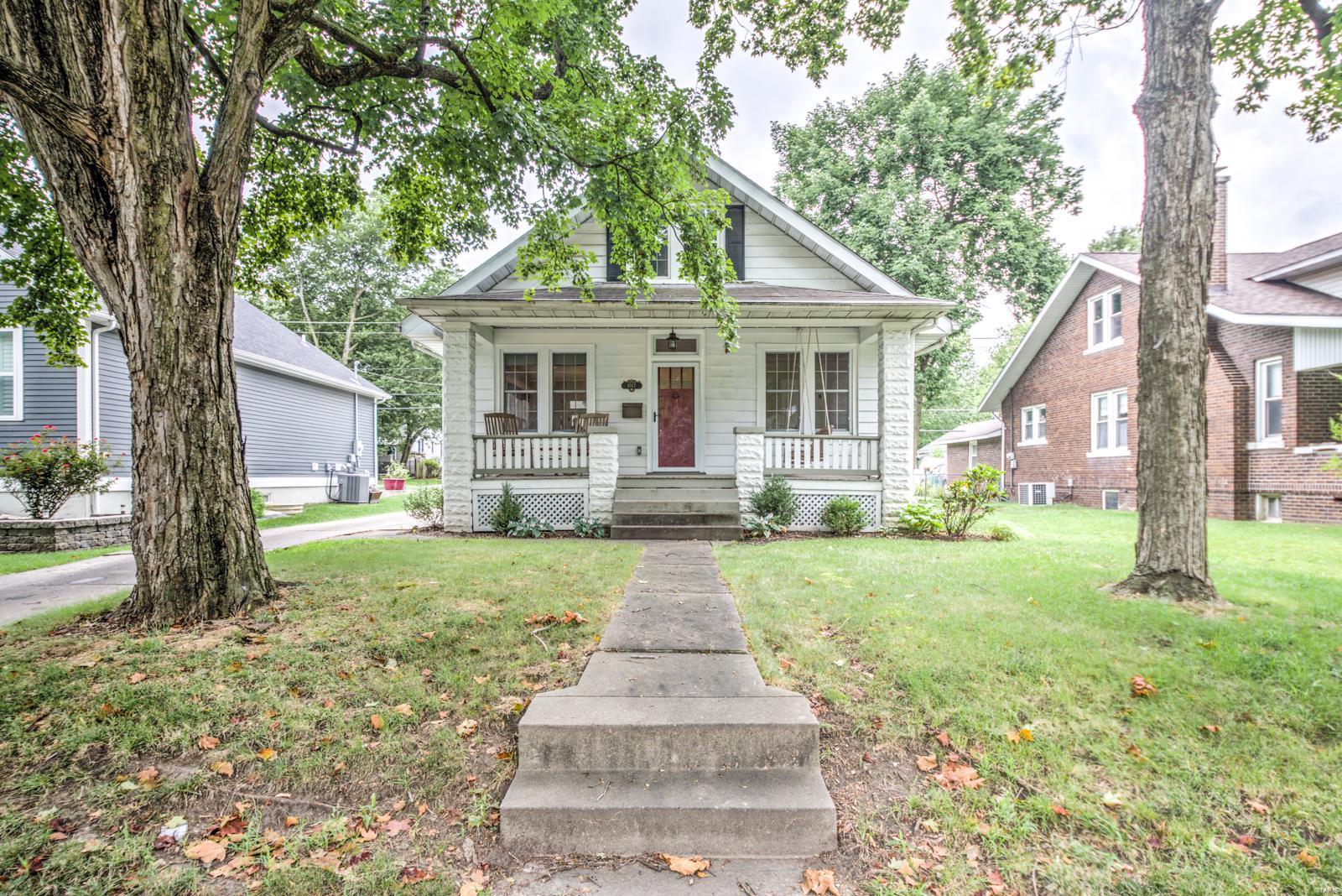1017 Troy Road Edwardsville, IL 62025 - Photo 2 of 25 Gallery Image 2