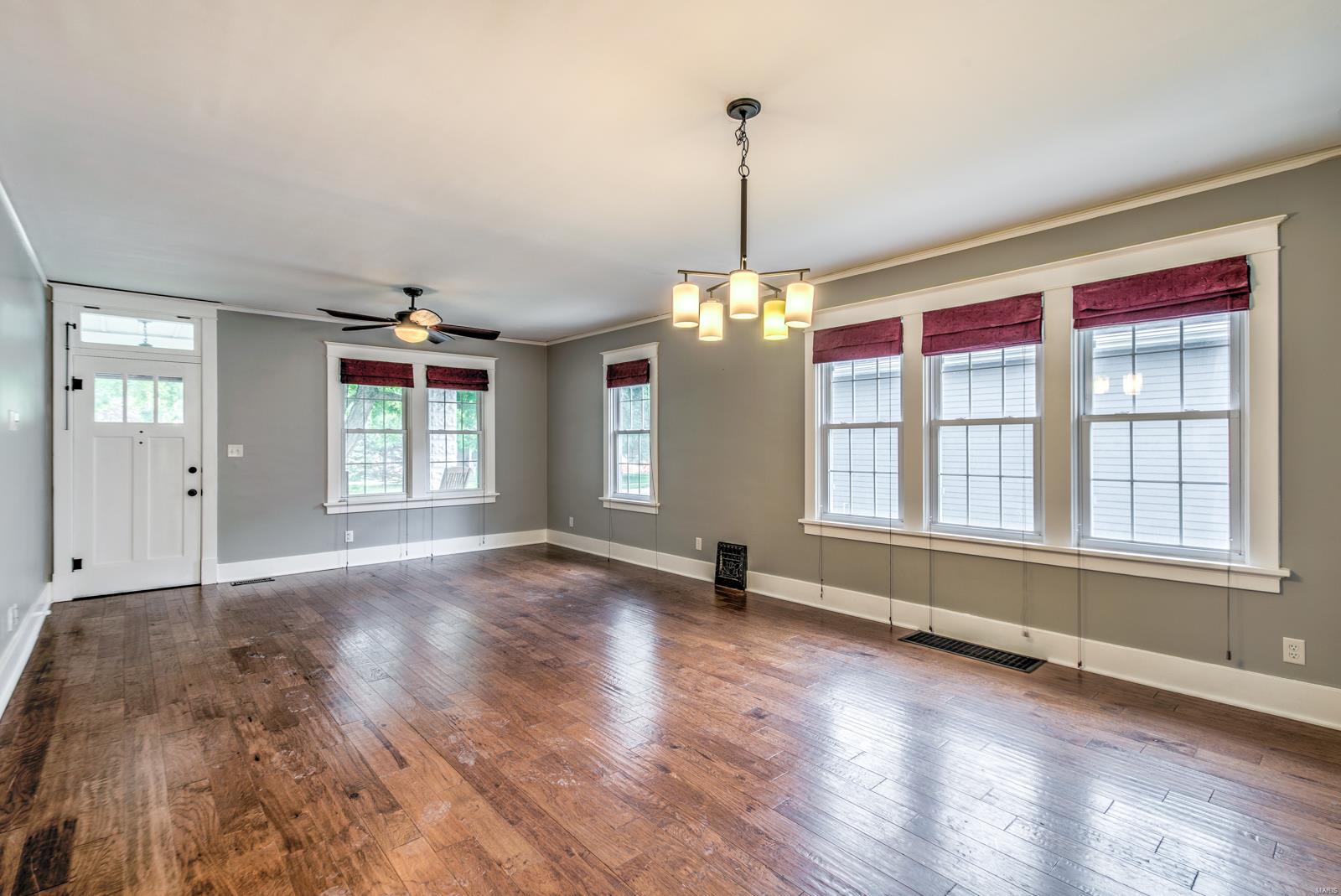 1017 Troy Road Edwardsville, IL 62025 - Photo 11 of 25 Gallery Image 11