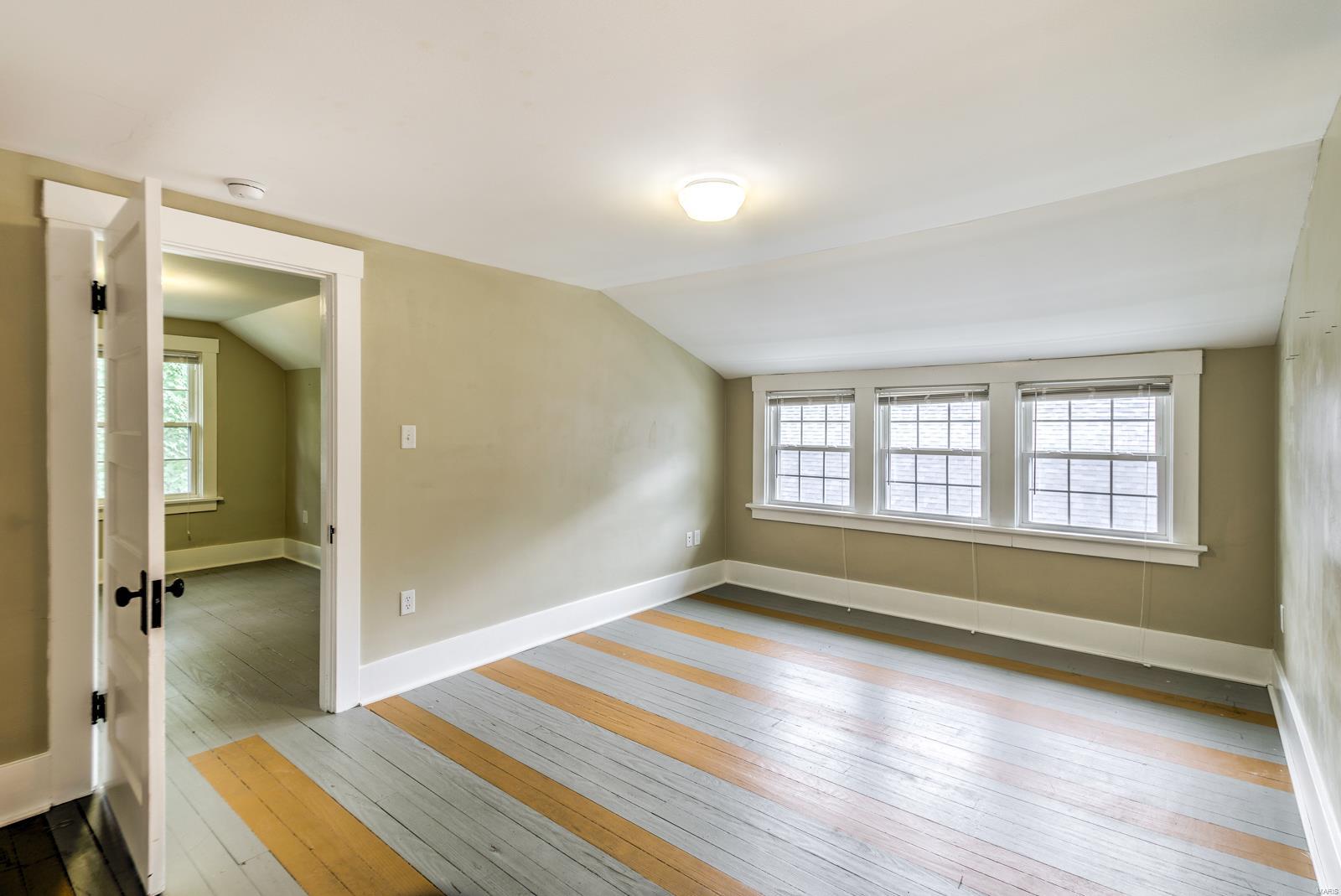 1017 Troy Road Edwardsville, IL 62025 - Photo 22 of 25 Gallery Image 22