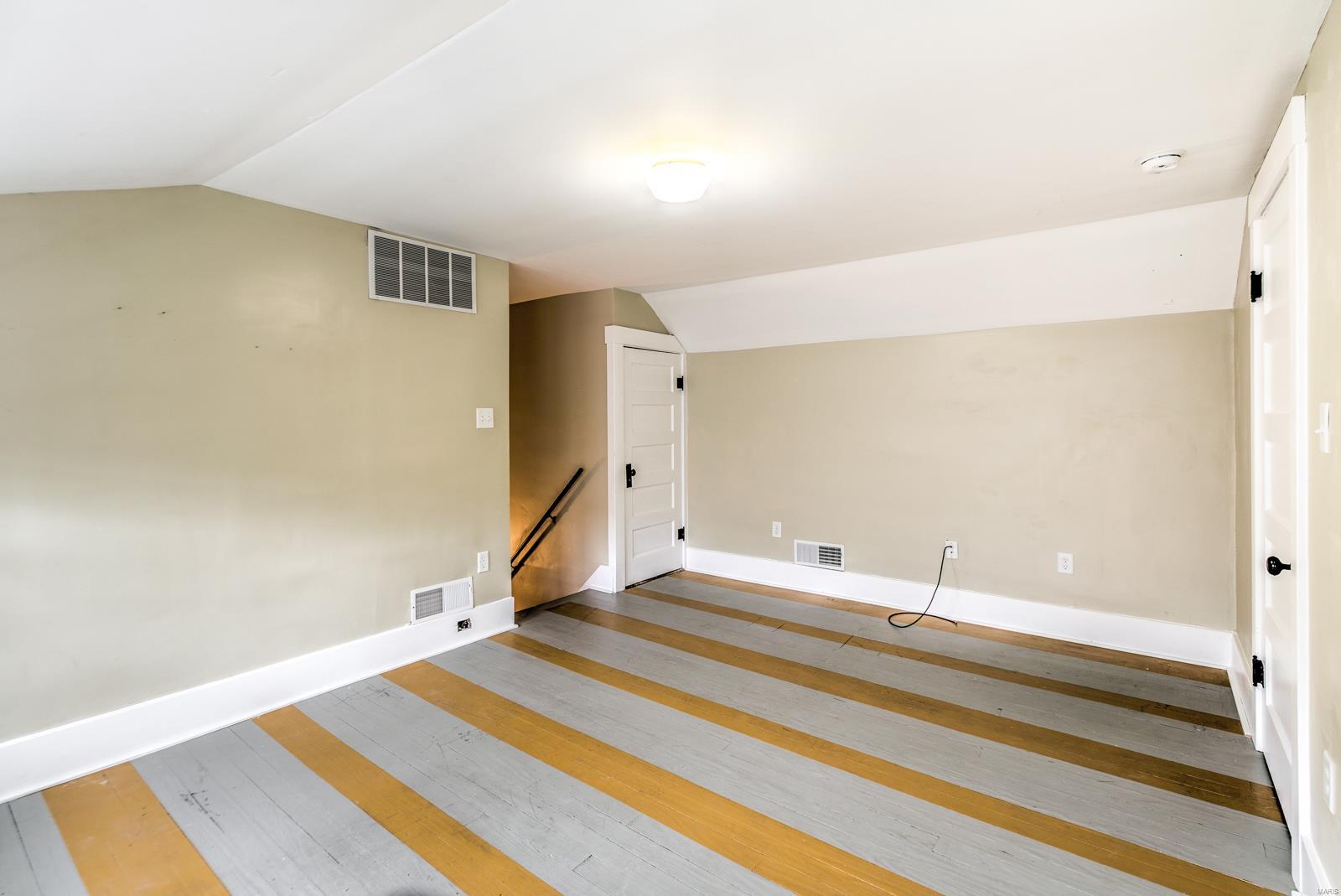 1017 Troy Road Edwardsville, IL 62025 - Photo 23 of 25 Gallery Image 23