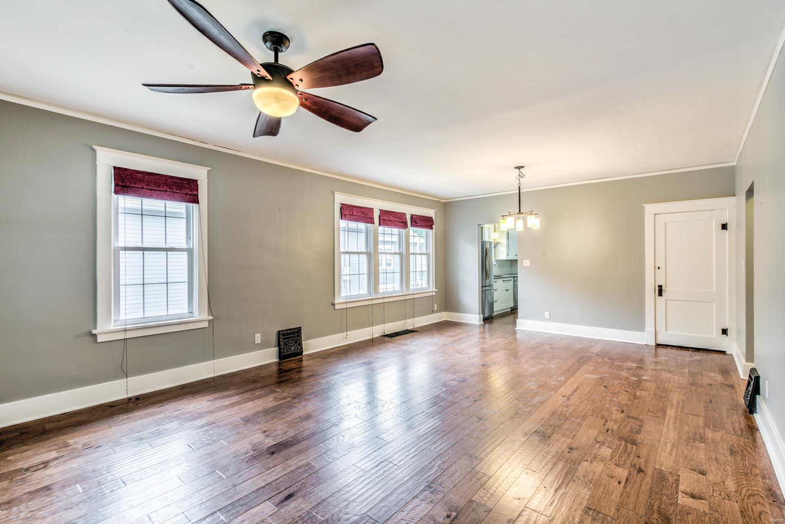 1017 Troy Road Edwardsville, IL 62025 - Photo 9 of 25 Gallery Image 9