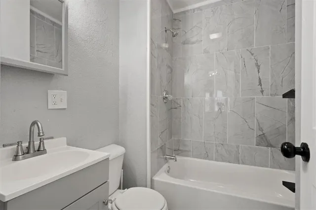 $139,000 | 1429 East 79th Street, Kansas City, MO 64131