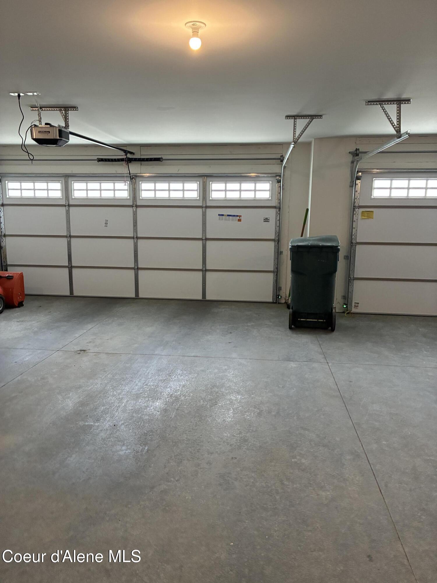 9060 West Oats Avenue Rathdrum, ID 83858 - Photo 27 of 28 3 CAR WIT 3RD CAR 2 FT EXTRA DEPTH