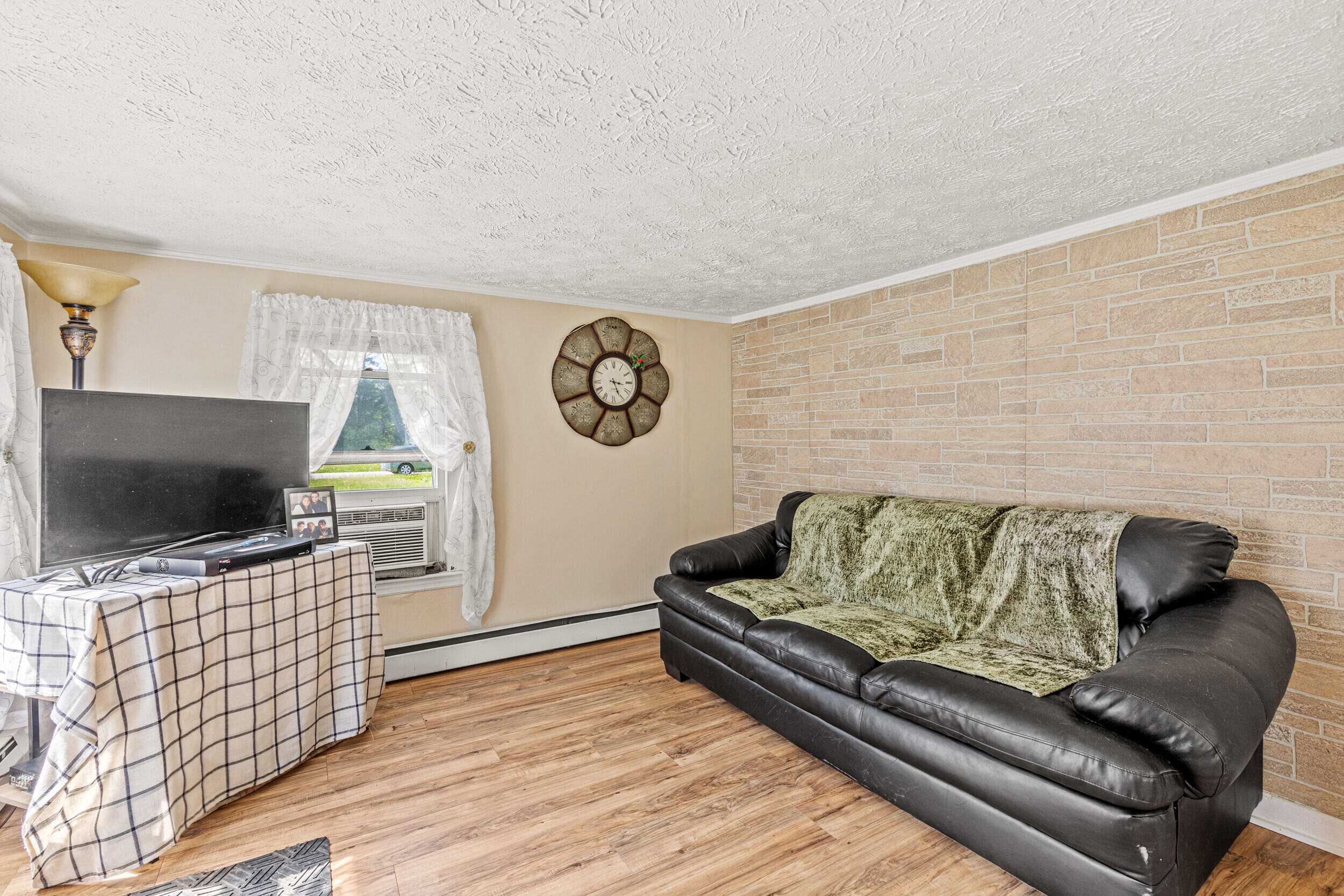 295 Buxton Road Saco, ME 04072 - Photo 12 of 50 295 buxton rd, saco_29