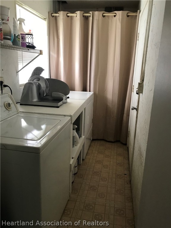 7040 Pioneer Road Sebring, FL 33876 - Photo 6 of 8 Gallery Image 6