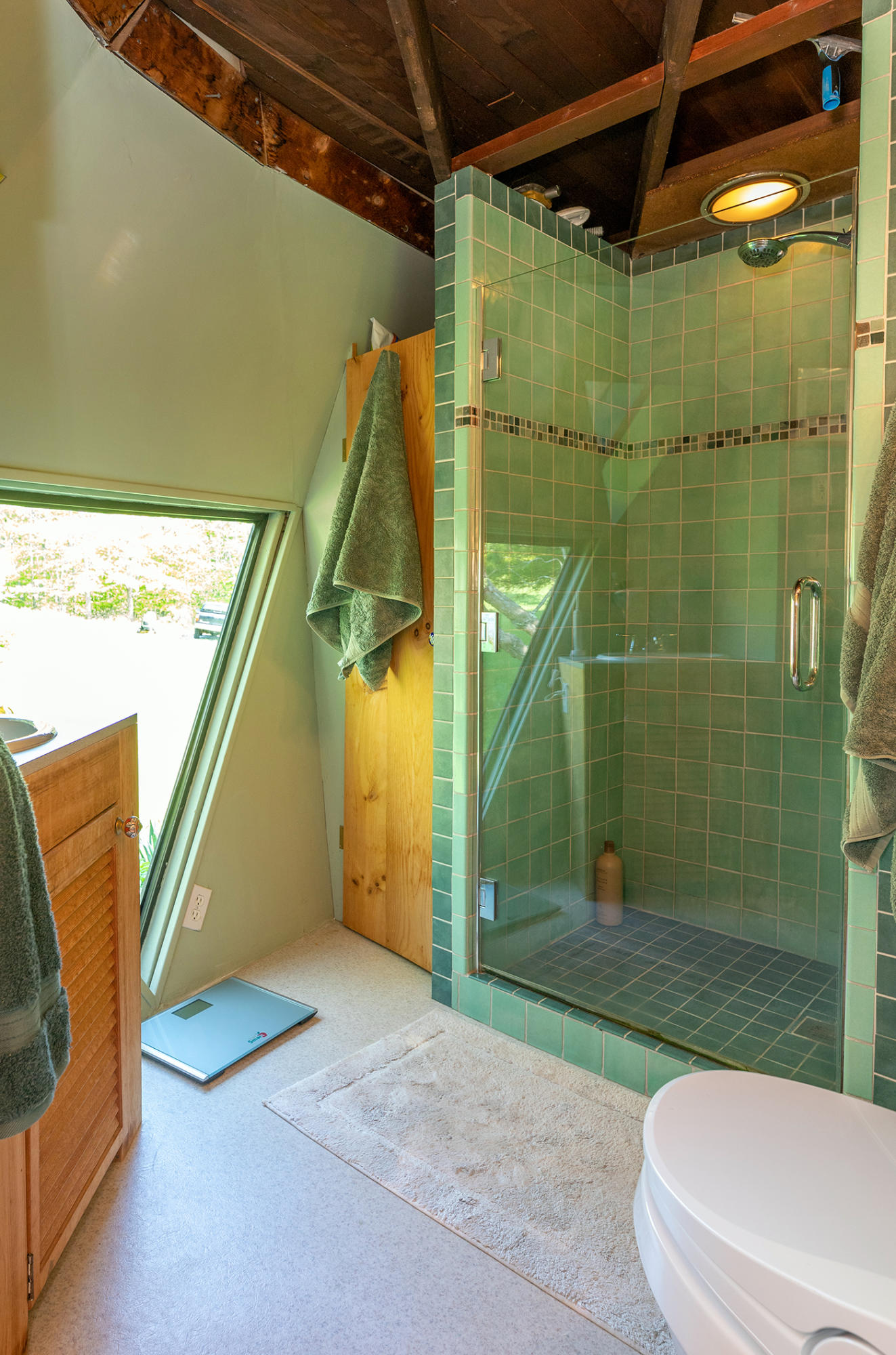 361 Hatchet Mountain Road Hope, ME 04847 - Photo 21 of 46 full bathroom