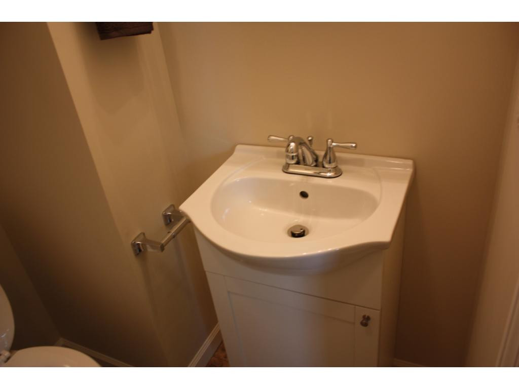 117 Oak Timbers Road Telford, TN 37690 - Photo 16 of 32 New Vanity in Master Bath