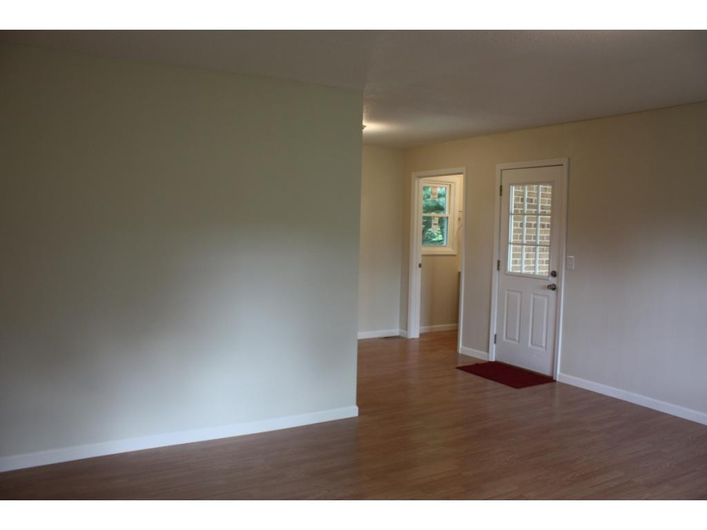 117 Oak Timbers Road Telford, TN 37690 - Photo 20 of 32 Front Door to DR